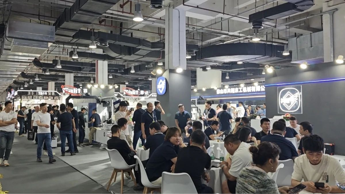 2026第15届广州定制家居展【木工机械展】报名电话：159-8989-1849 （微信同号）